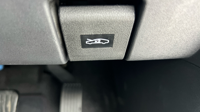 BYD Dolphin Surf 65kW Boost 43kWh 5dr Auto Electric Hatchback